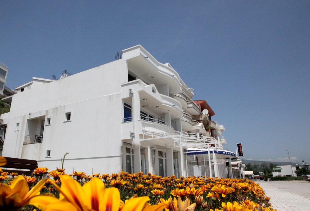 Apartments Art Ulcinj Esterno foto